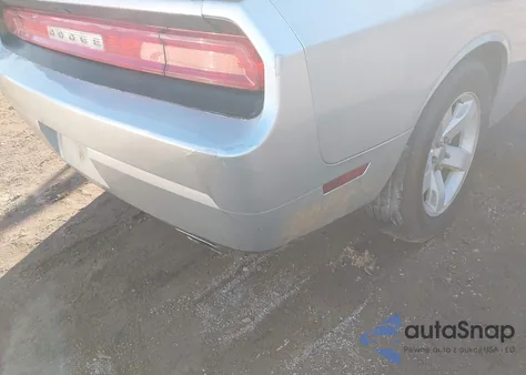 2012 Dodge Challenger Sxt из США, поврежденный, VIN 2C3CDYAG4CH267691